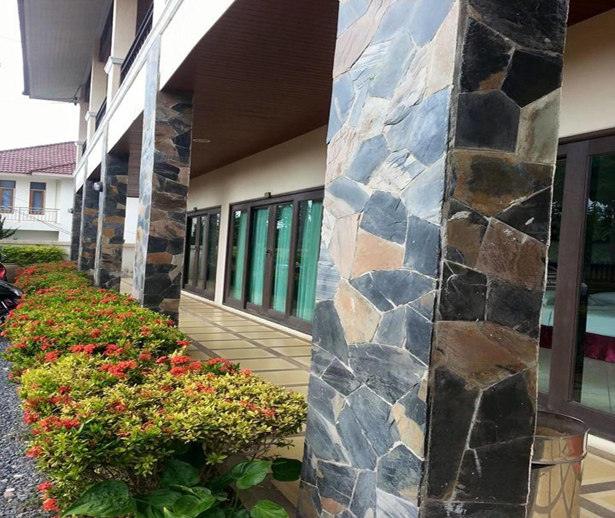 Mm House Hotel Ko Samui Eksteriør billede