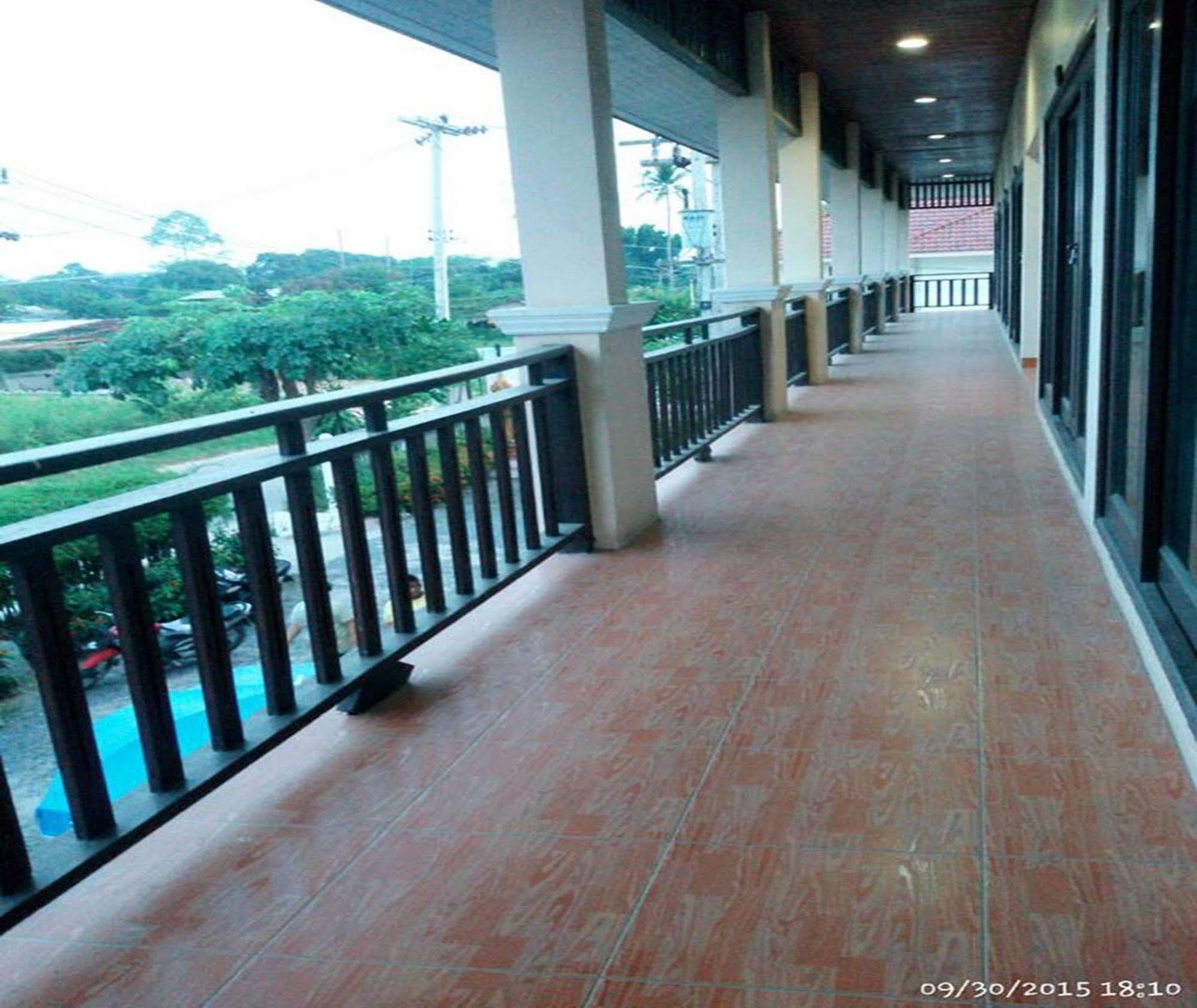 Mm House Hotel Ko Samui Eksteriør billede