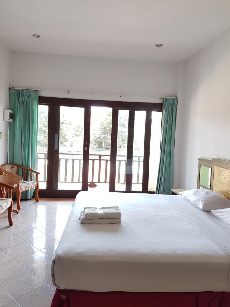 Mm House Hotel Ko Samui Eksteriør billede